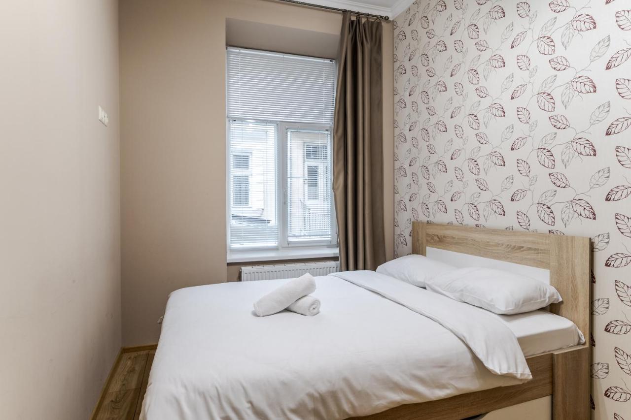Apartment On Stavropihiiska Street 1 Lvov Exteriér fotografie